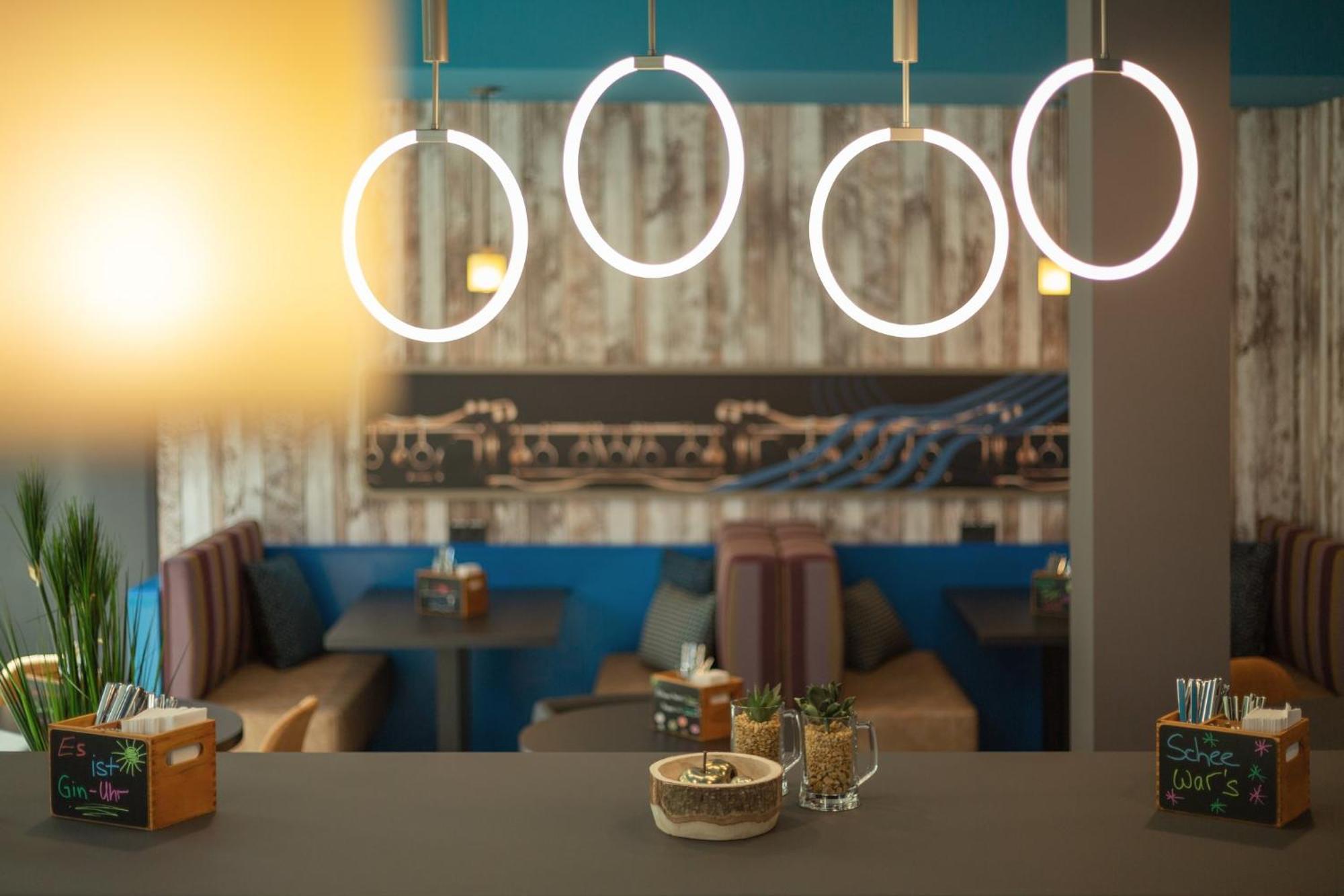 - The Niu, Brass Olympiapark By Ihg Hotel 3*