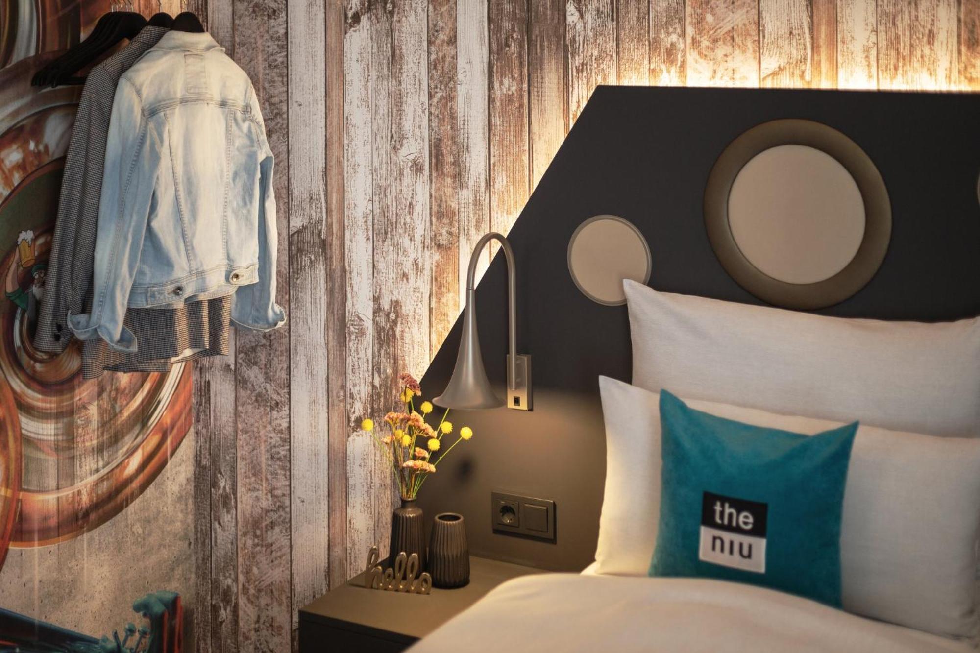 - The Niu, Brass Olympiapark By Ihg Hotel 3*